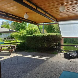 https://hotelf1-gap.fr-provencehotel.com